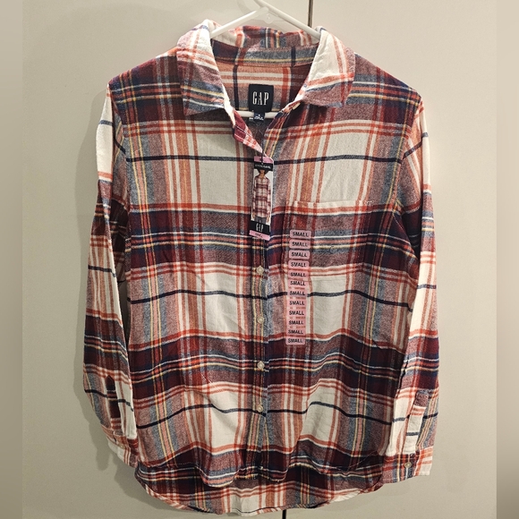 Gap Womans Small Red/White Flannel Button Down Shirt - Picture 1 of 6